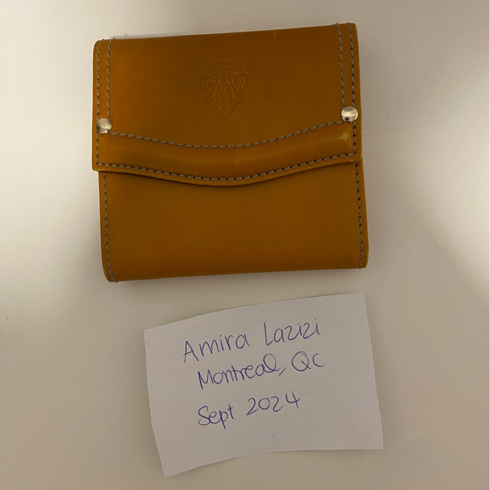 💗SOLD💗Gucci Leather Wallet Tan Unisex